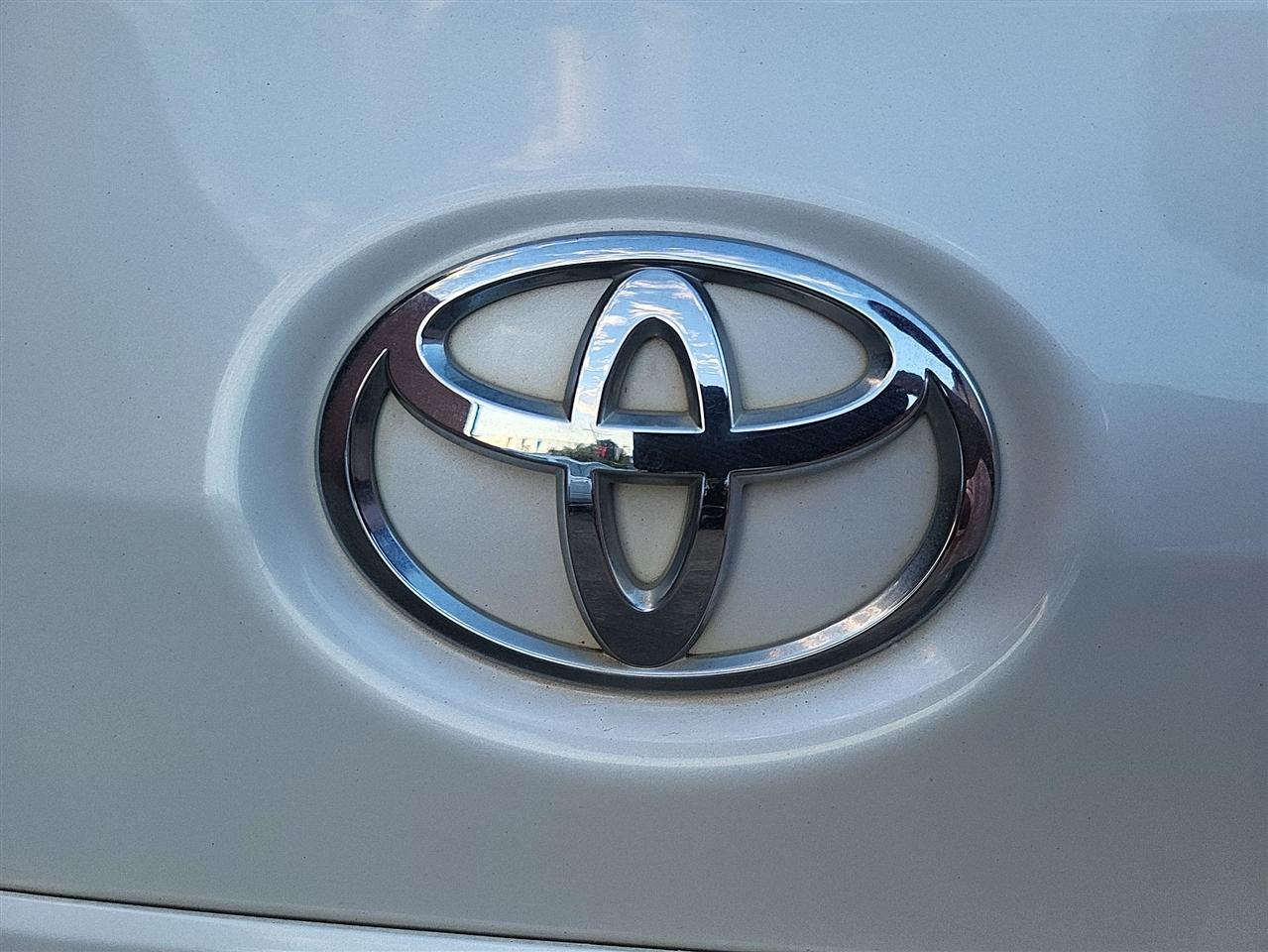 Toyota Sienna photo 15