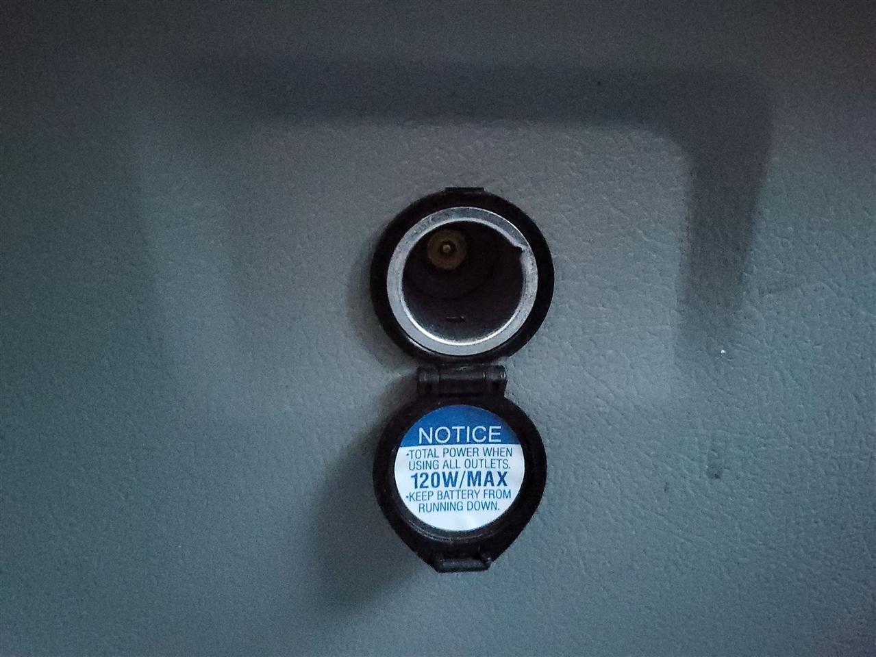 Toyota Sienna photo 39