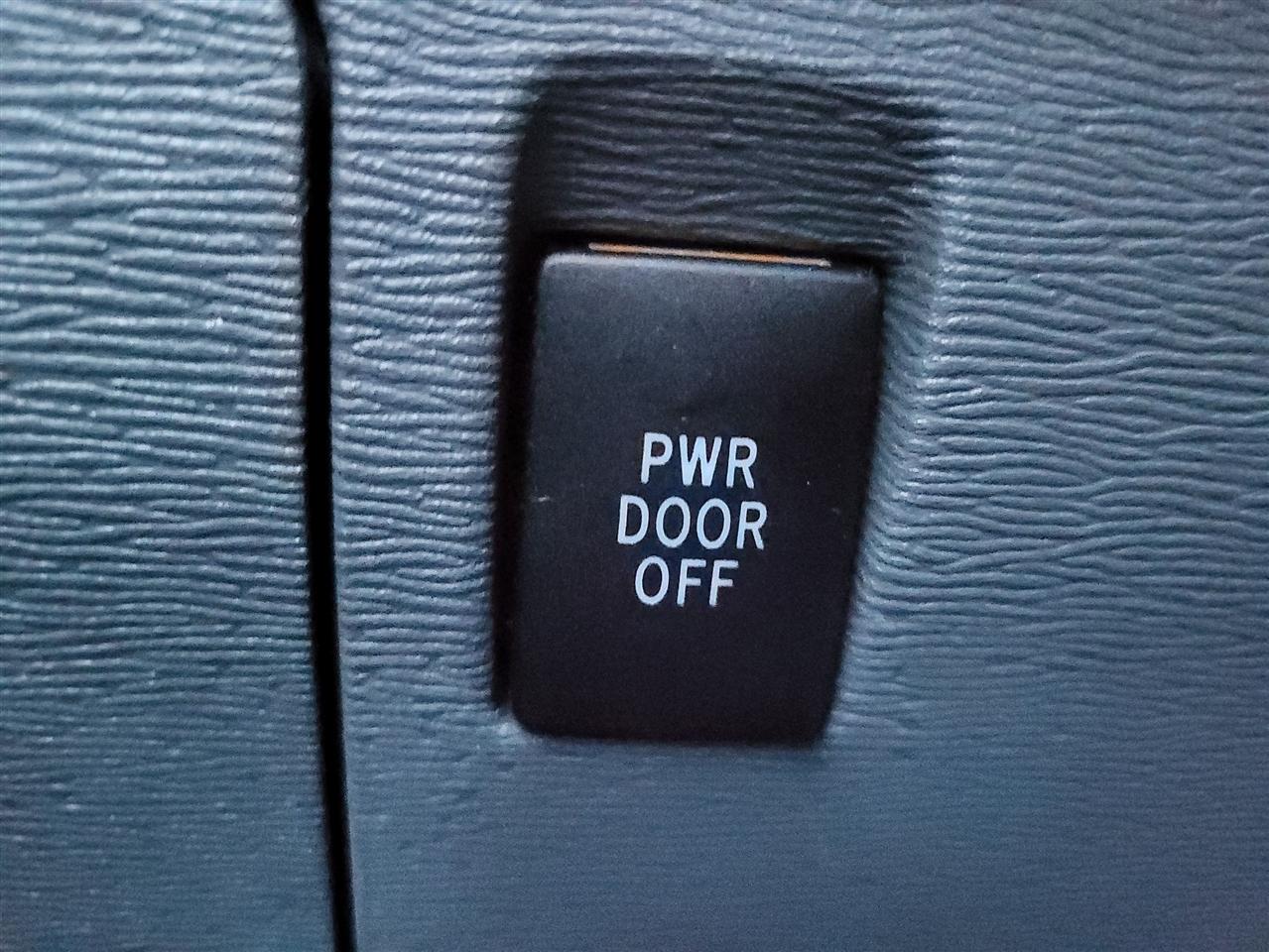 Toyota Sienna photo 41