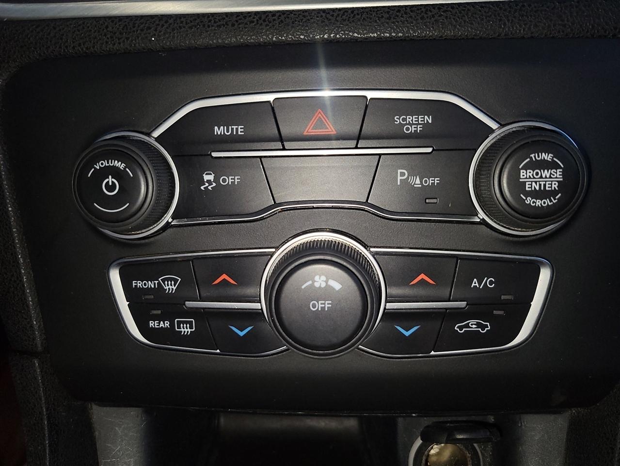 Dodge Charger SXT 2019