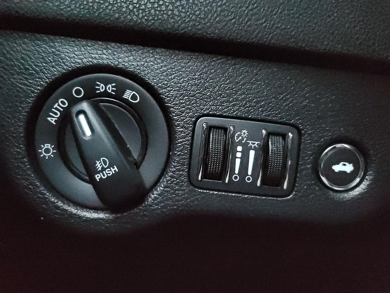 Dodge Charger SXT 2019