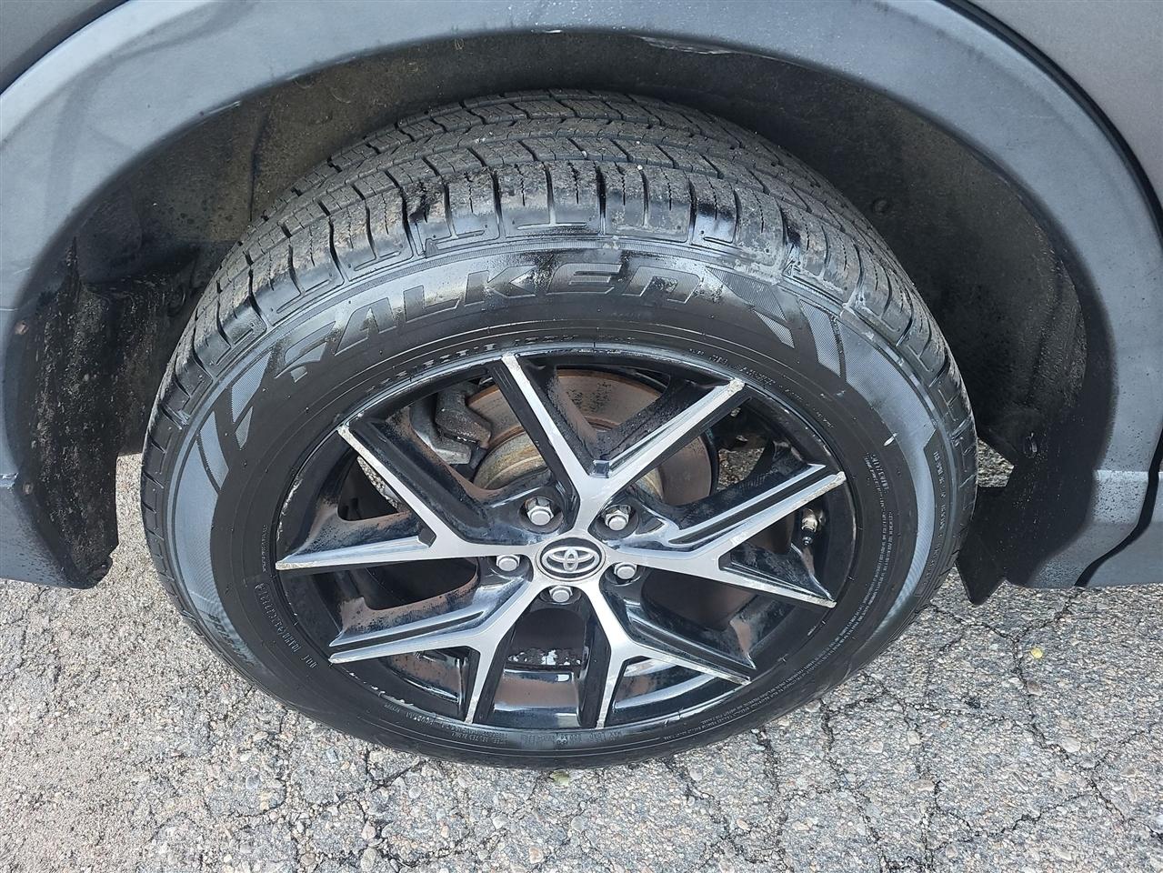 Toyota RAV4 SE 4WD 2016