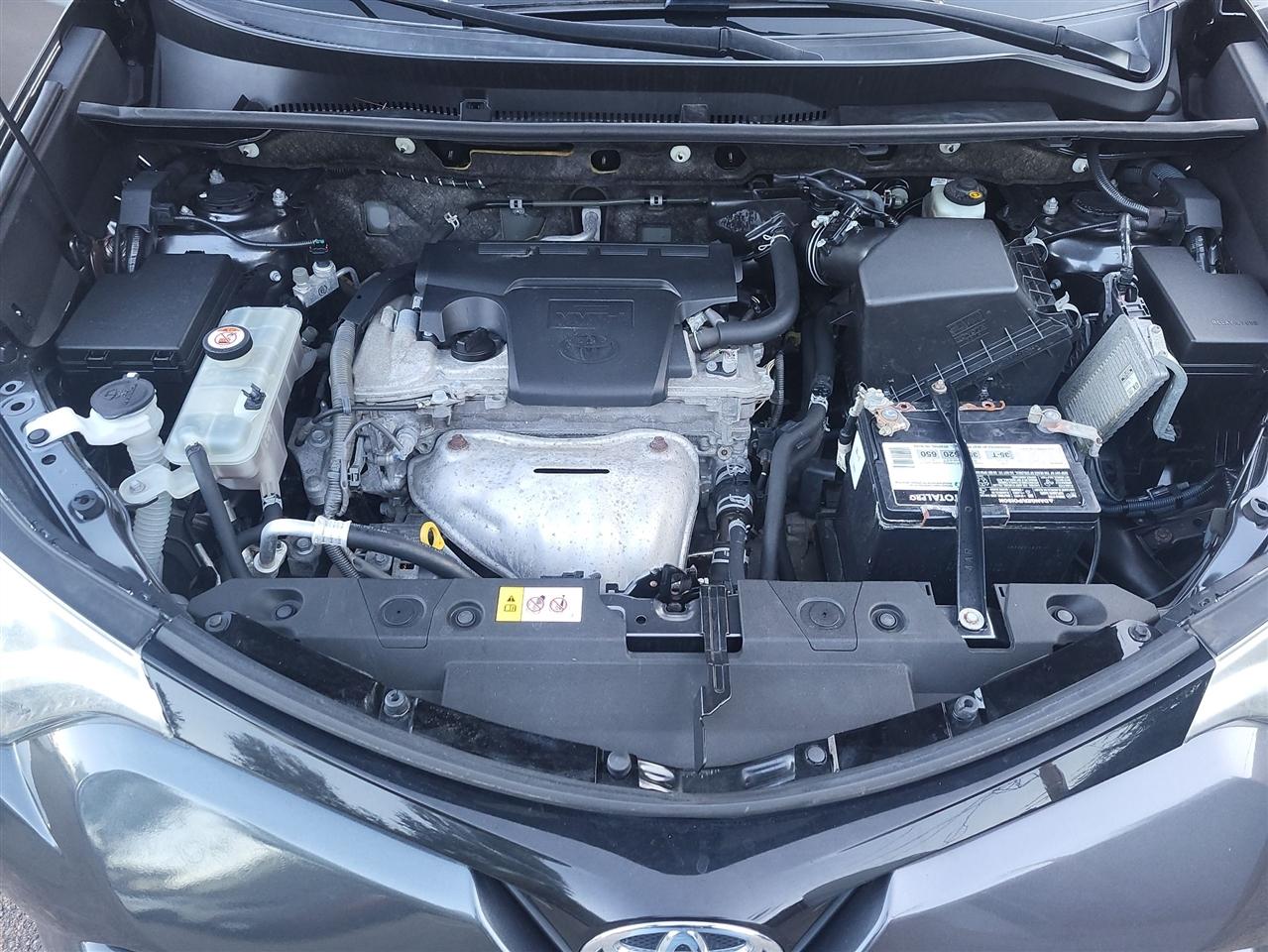 Toyota RAV4 SE 4WD 2016