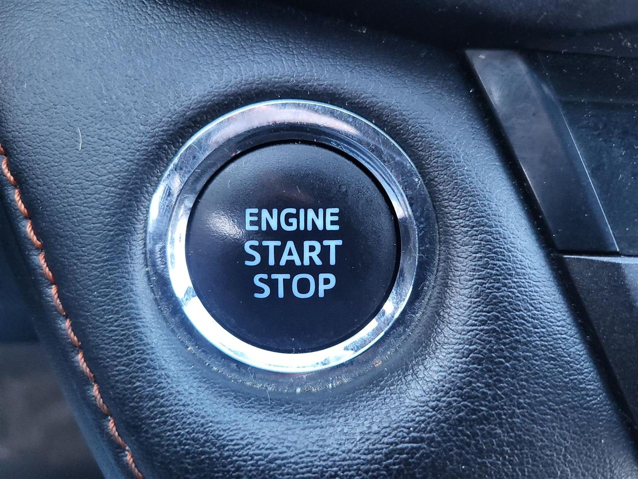 Toyota RAV4 SE 4WD 2016