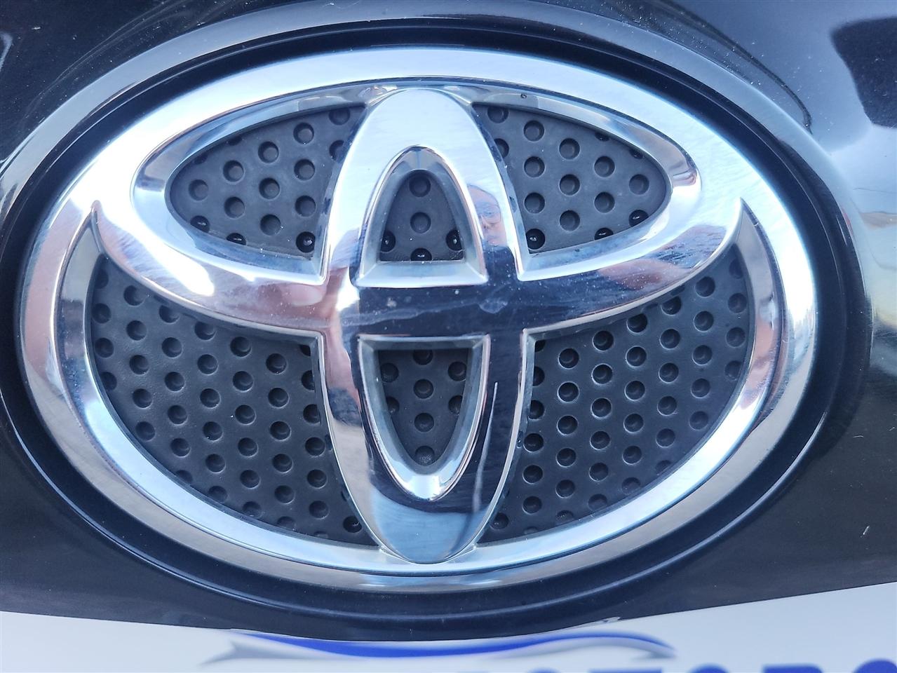 Toyota RAV4 SE 4WD 2016