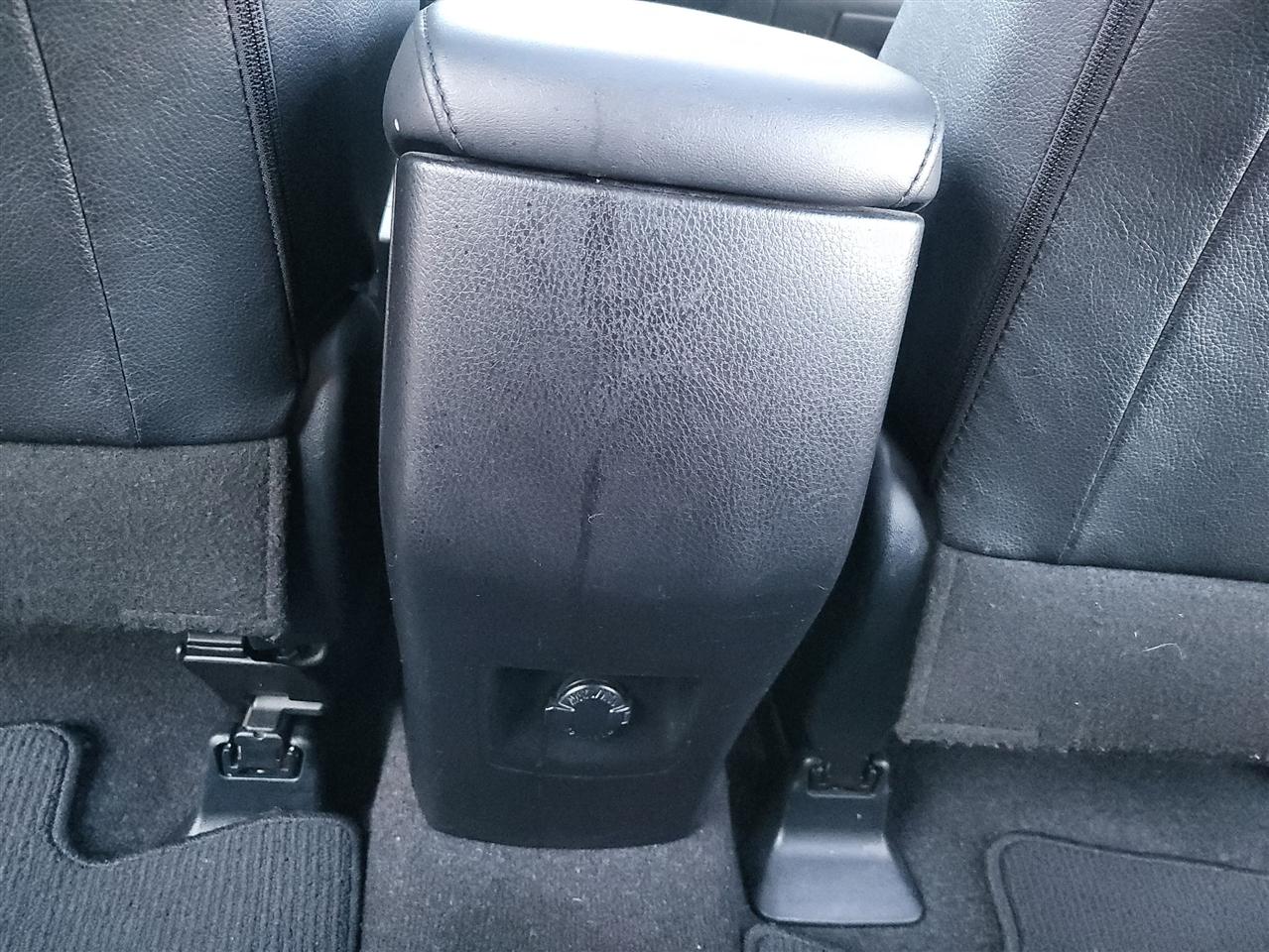 Toyota RAV4 SE 4WD 2016