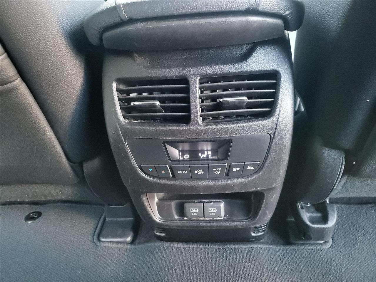 Acura MDX SH-AWD 9-Spd AT w/Tech Package 2020