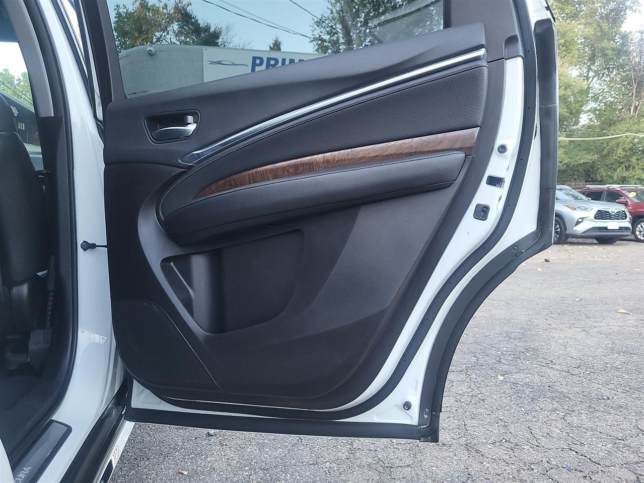 Acura MDX SH-AWD 9-Spd AT w/Tech Package 2020