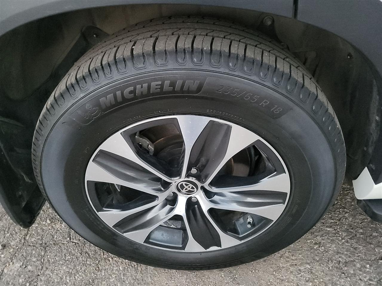 Toyota Highlander  2021