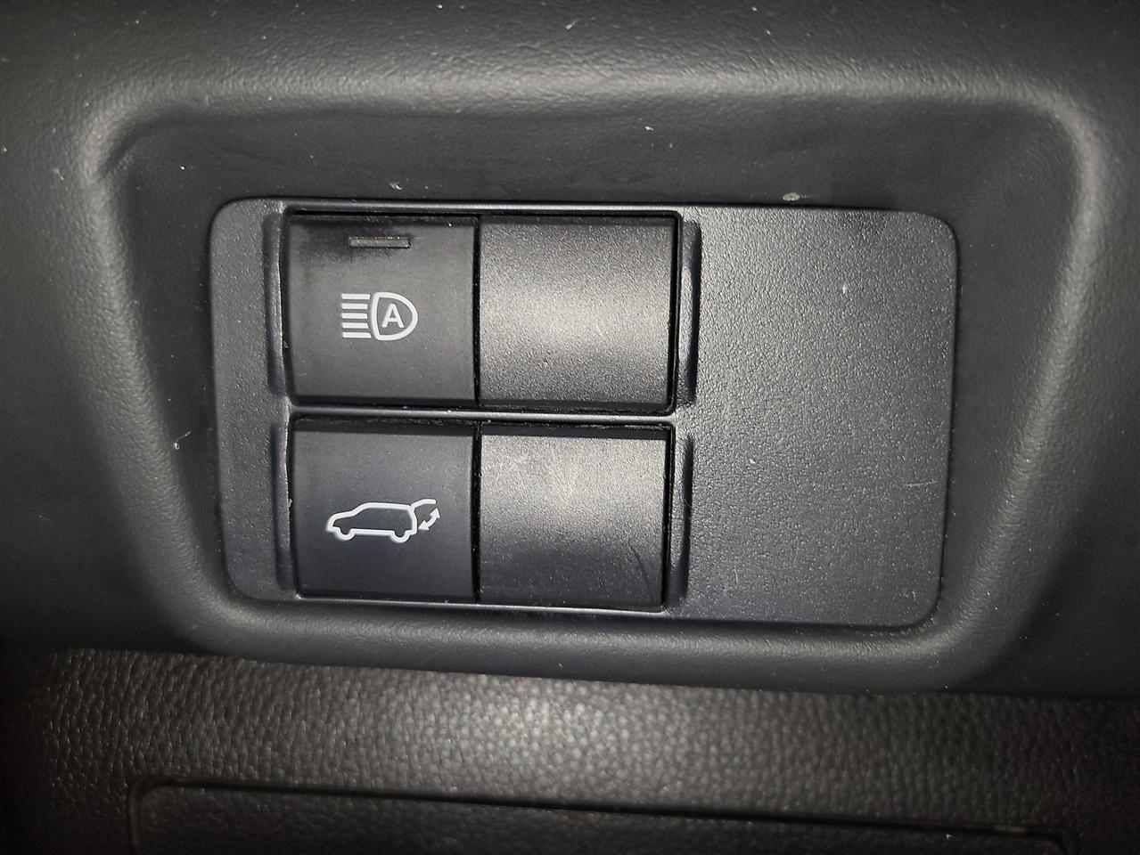 Toyota Highlander  2021