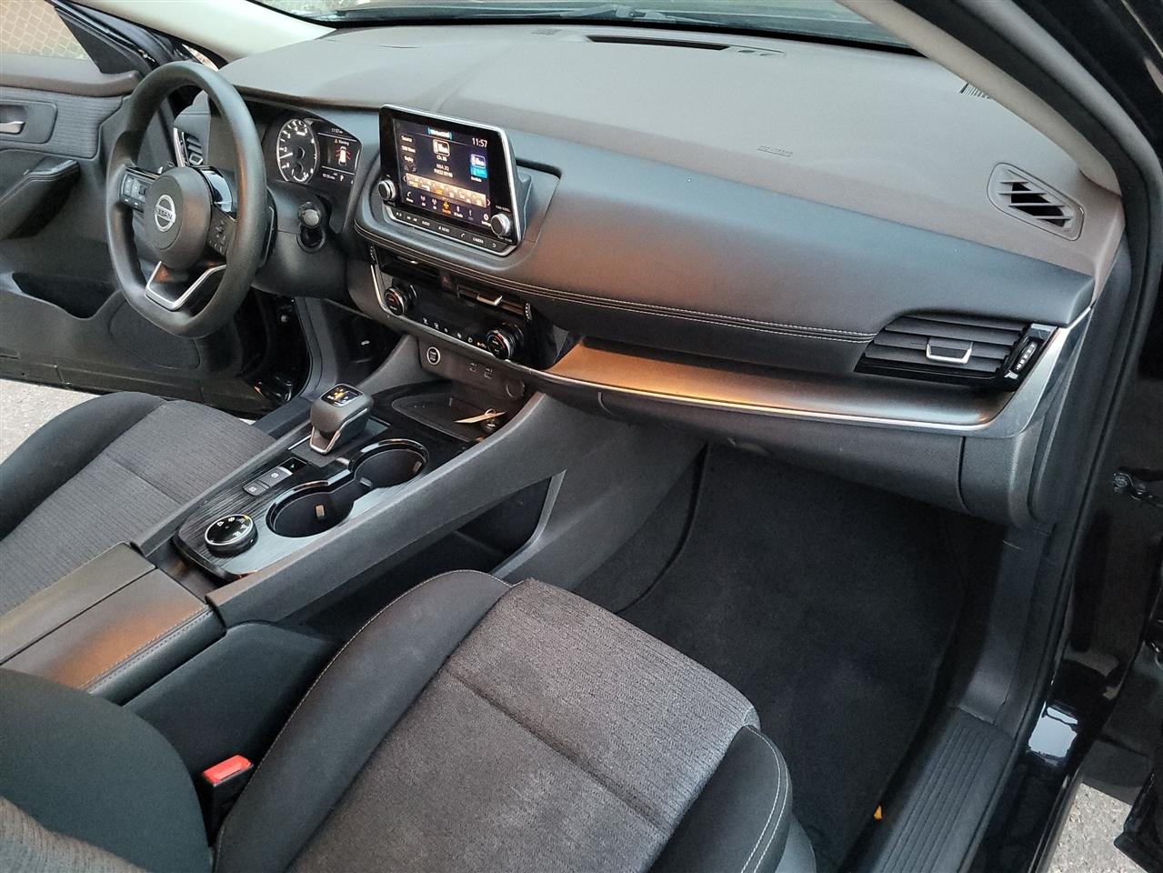 Nissan Rogue SV 2021