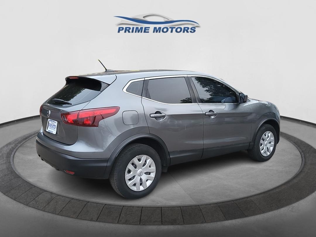 Nissan Rogue Sport S 2018
