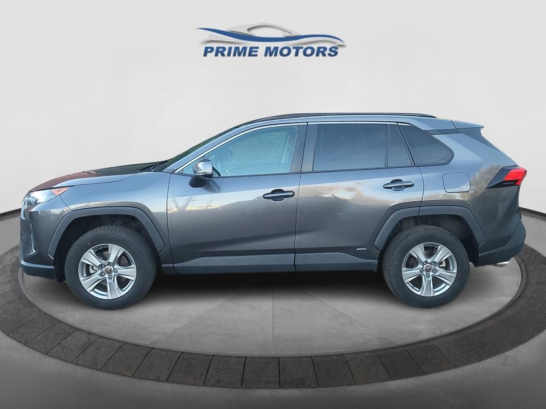 2022 Toyota RAV4 Hybrid LE