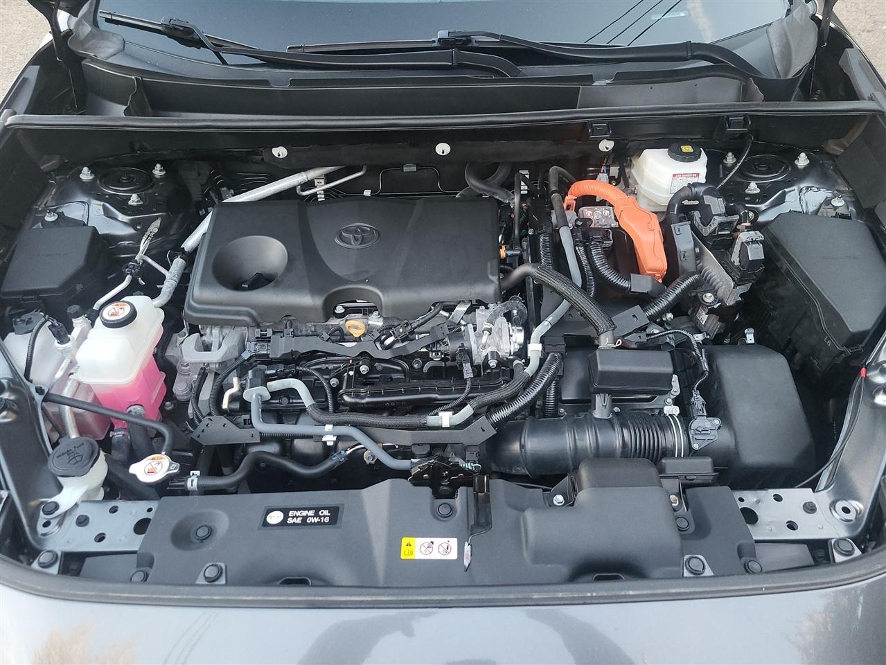 Toyota RAV4 Hybrid LE 2022