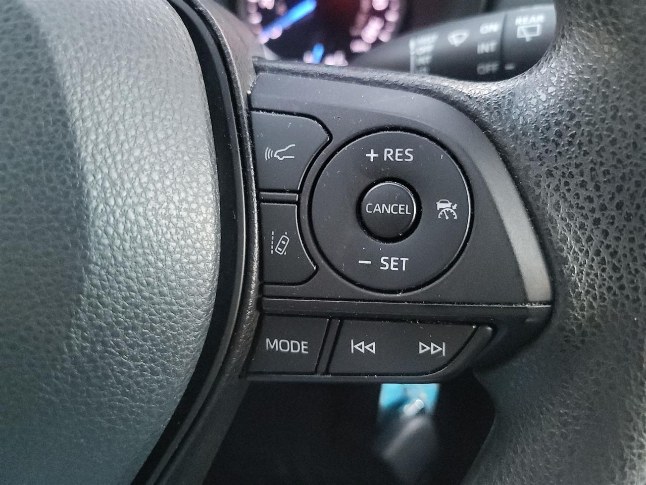 Toyota RAV4 Hybrid LE 2022