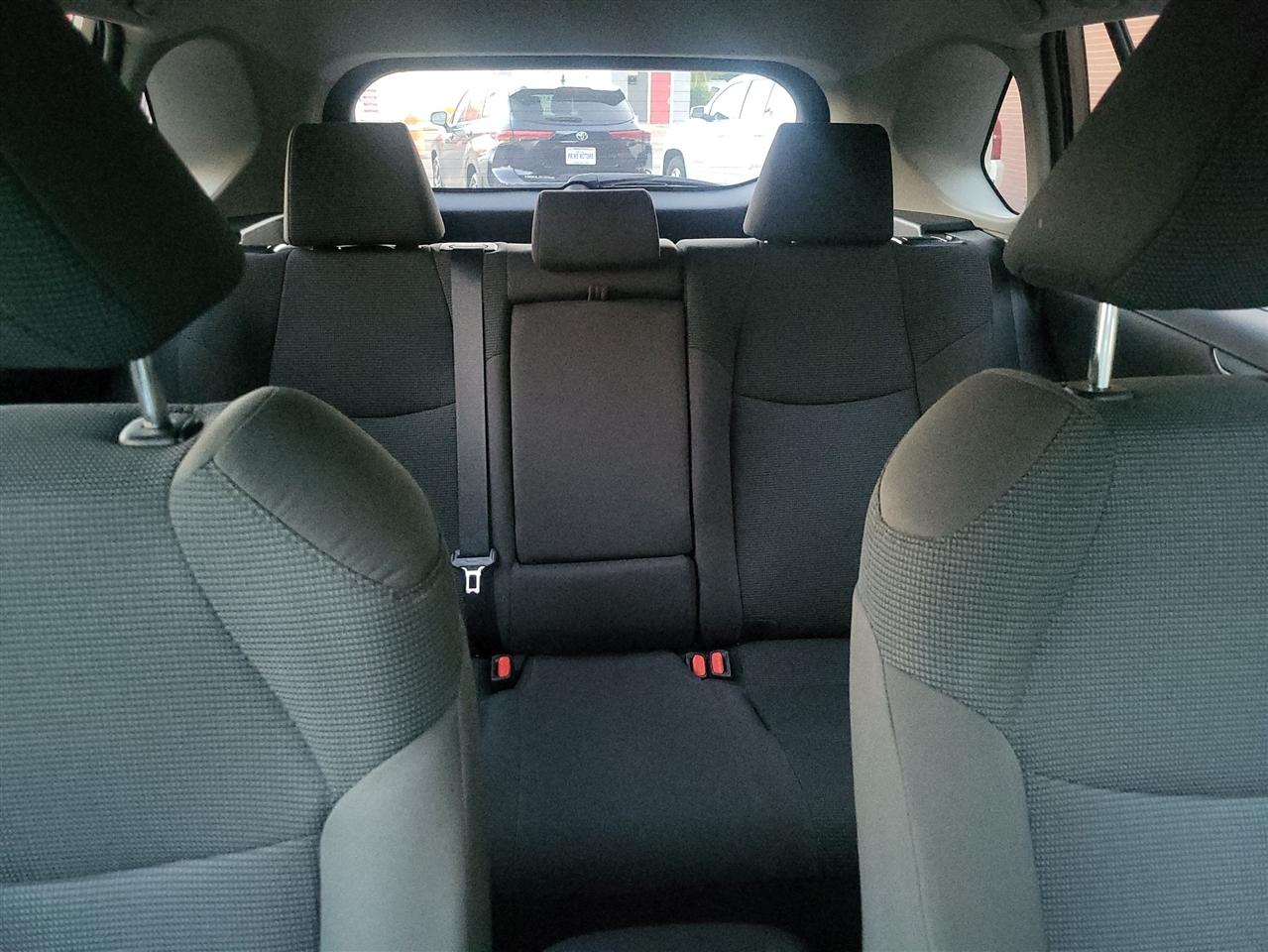 Toyota RAV4 Hybrid LE 2022