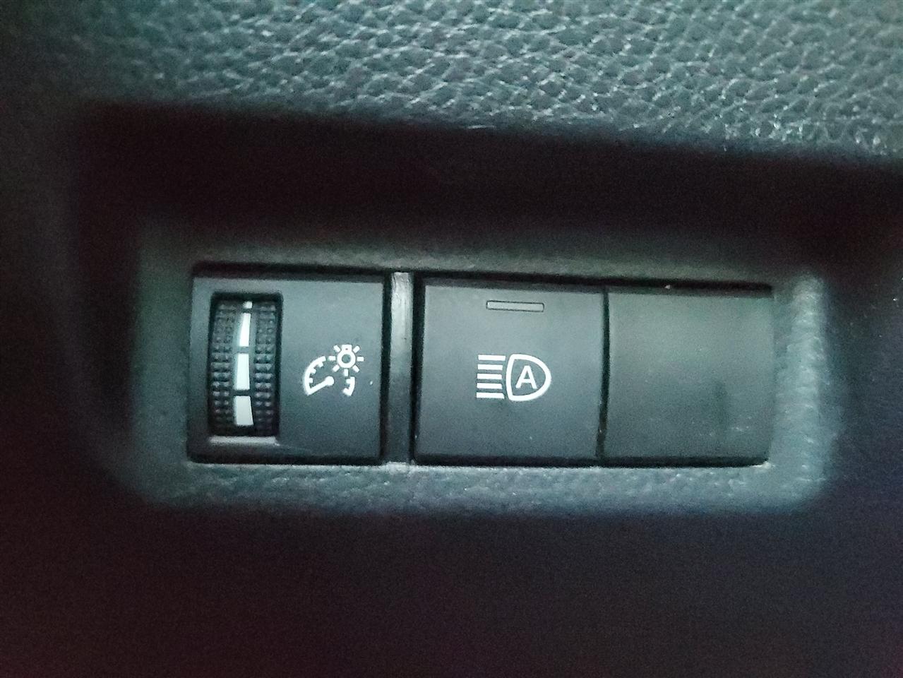 Toyota RAV4 Hybrid LE 2022