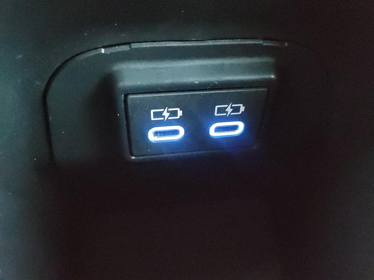 Toyota RAV4 Hybrid LE 2022