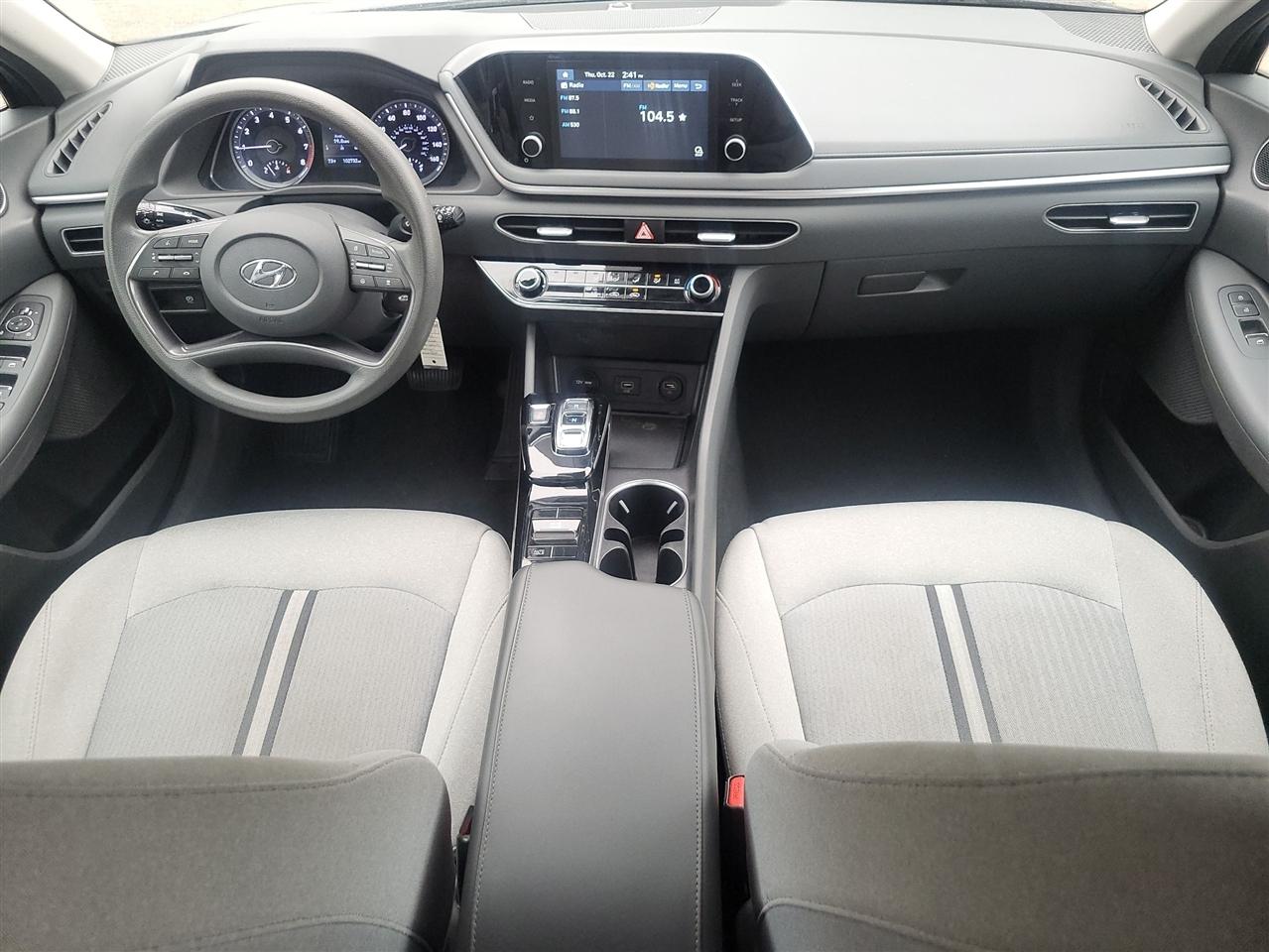 Hyundai Sonata SE 2021