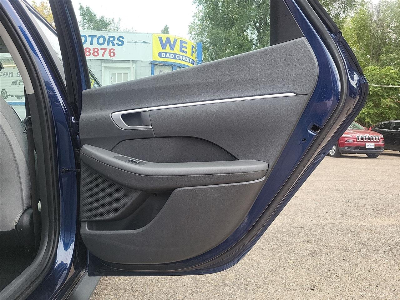 Hyundai Sonata SE 2021