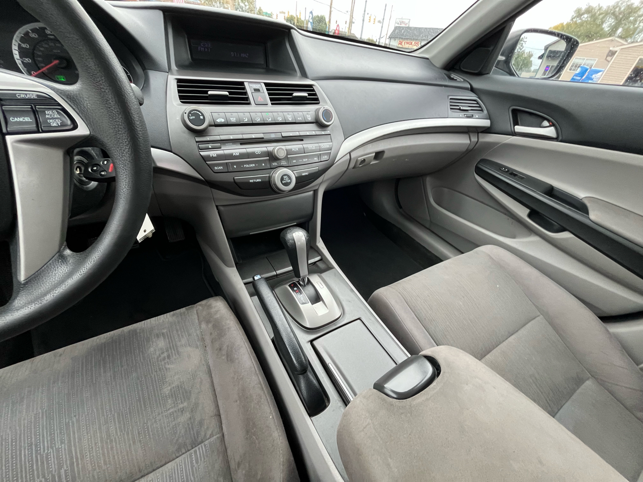 Honda Accord LX sedan AT 2012 Honda Accord LX sedan AT 2012