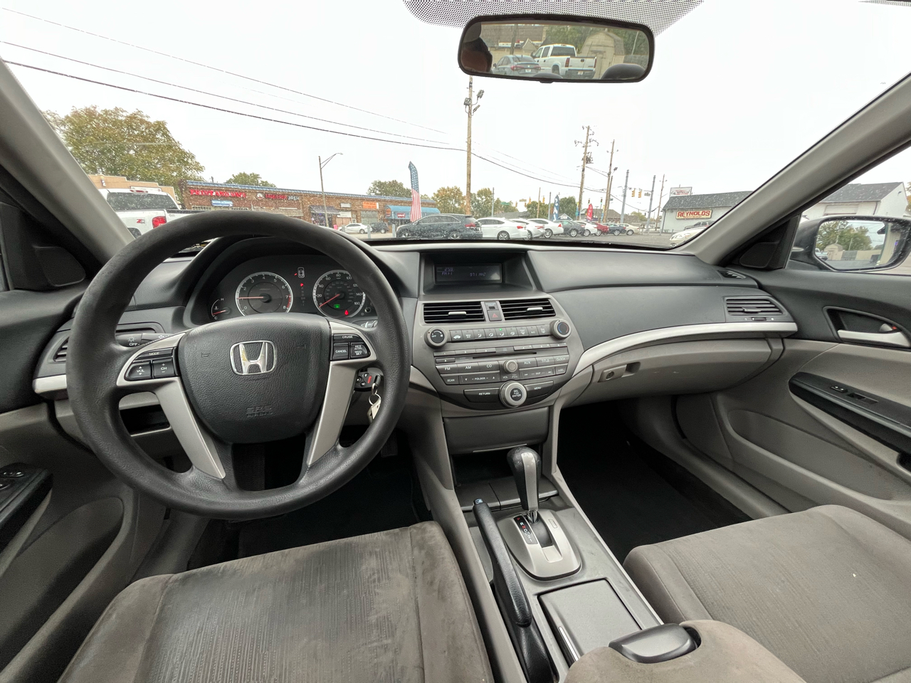 Honda Accord LX sedan AT 2012 Honda Accord LX sedan AT 2012