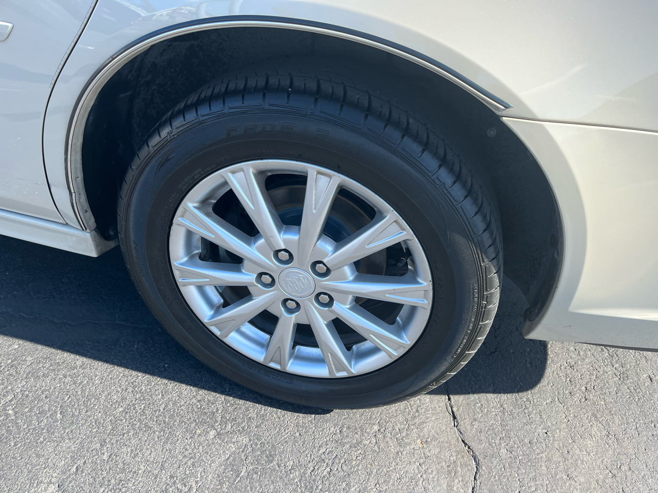 Buick Lucerne CXL 2010 Buick Lucerne CXL 2010