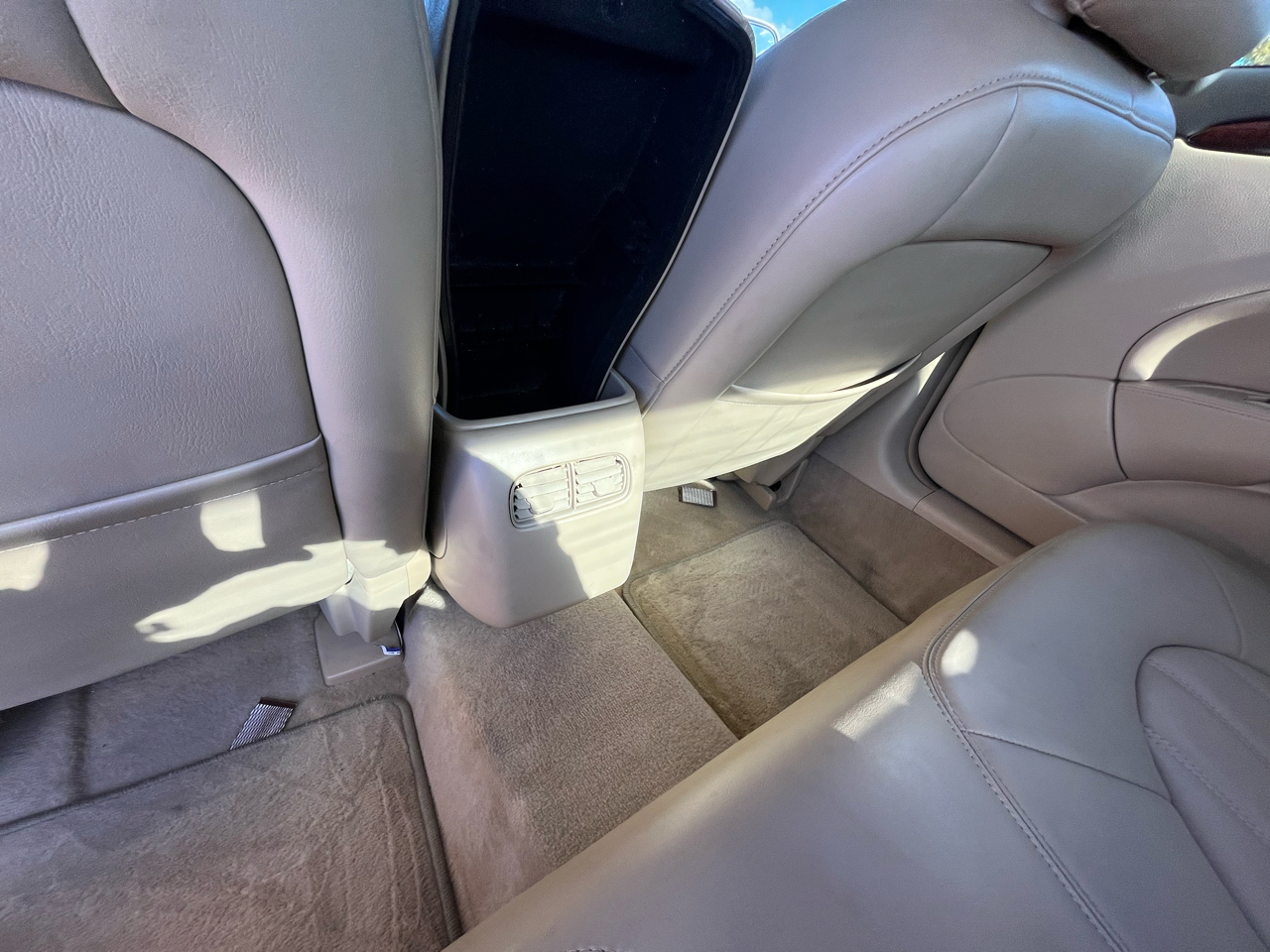 Buick Lucerne CXL 2010 Buick Lucerne CXL 2010