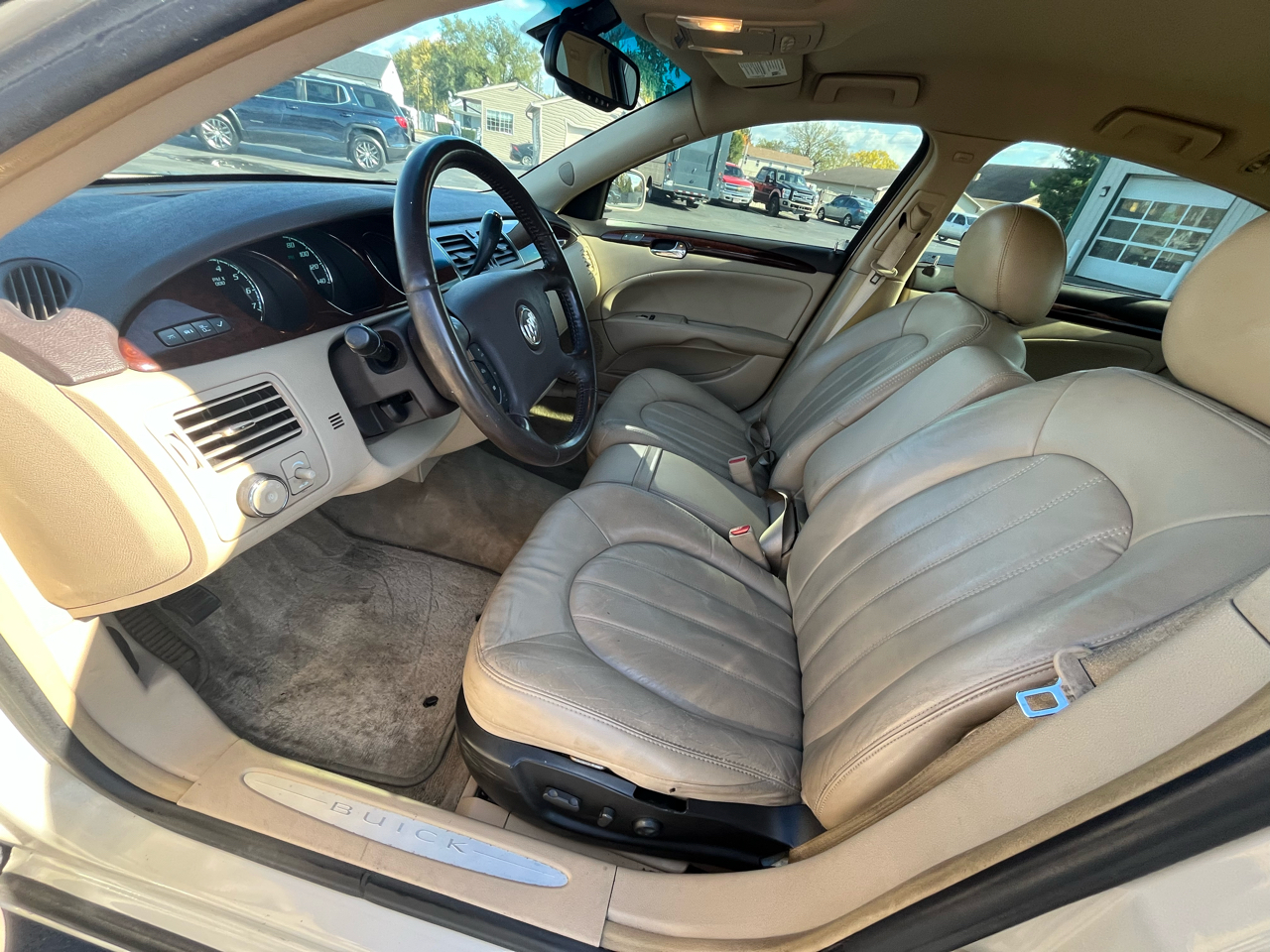 Buick Lucerne CXL 2010 Buick Lucerne CXL 2010