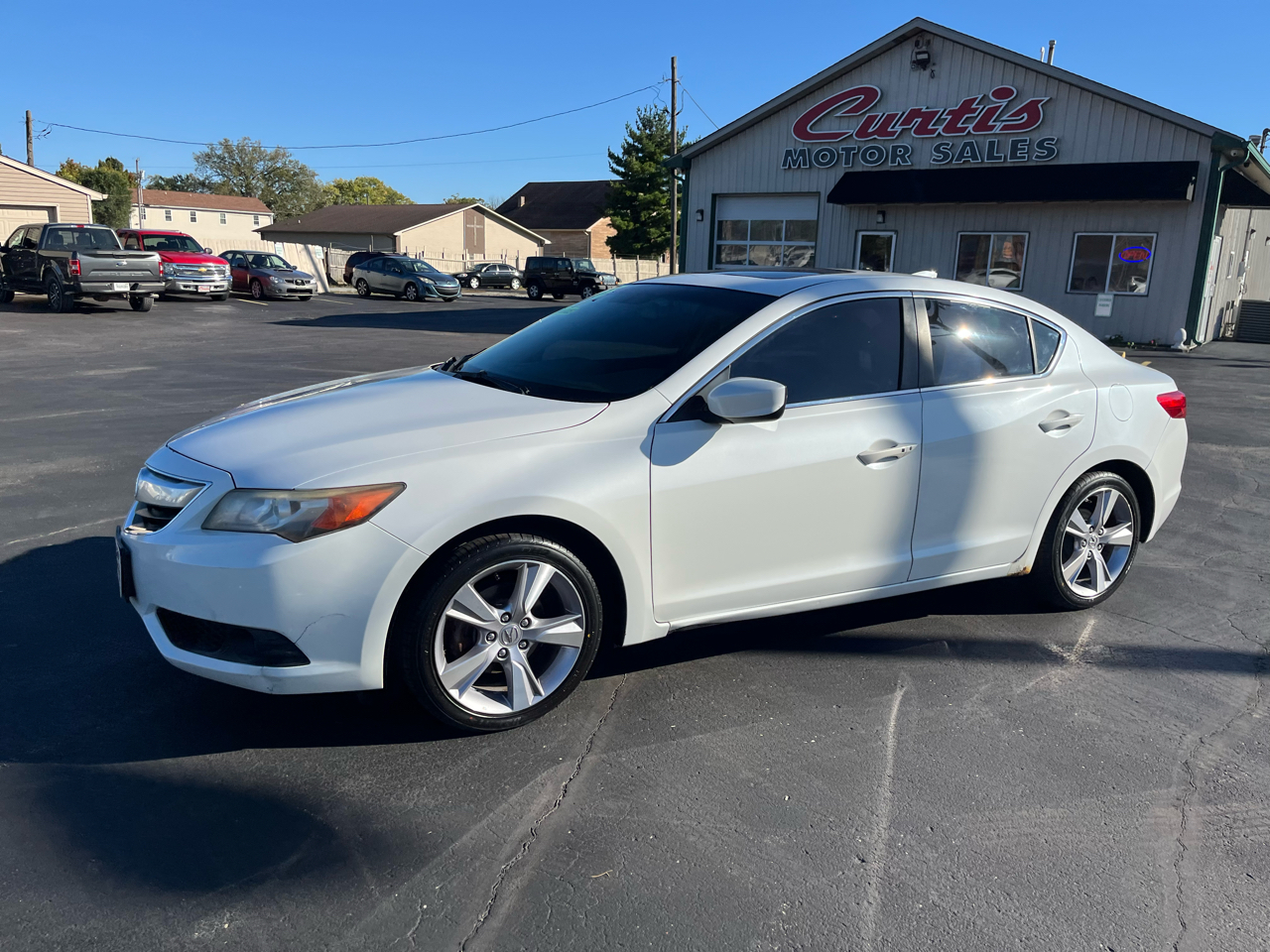 Acura ILX 5-Spd AT w/ Premium Package 2013 Acura ILX 5-Spd AT w/ Premium Package 2013