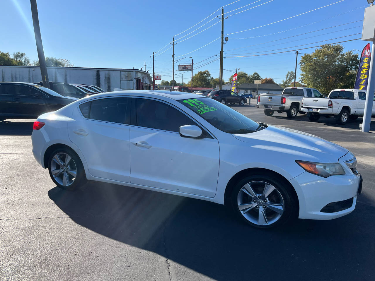 Acura ILX 5-Spd AT w/ Premium Package 2013 Acura ILX 5-Spd AT w/ Premium Package 2013