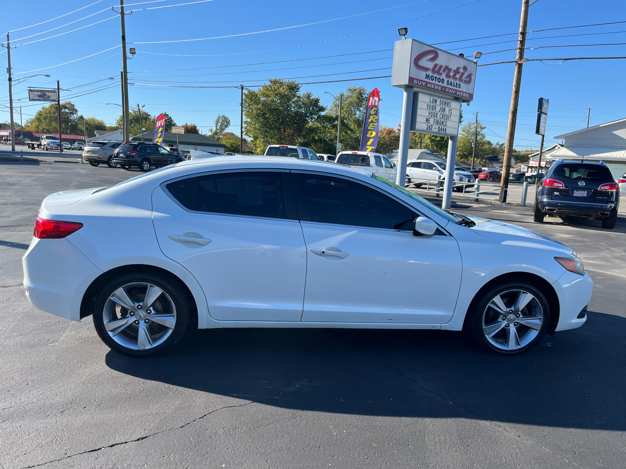 Acura ILX 5-Spd AT w/ Premium Package 2013 Acura ILX 5-Spd AT w/ Premium Package 2013