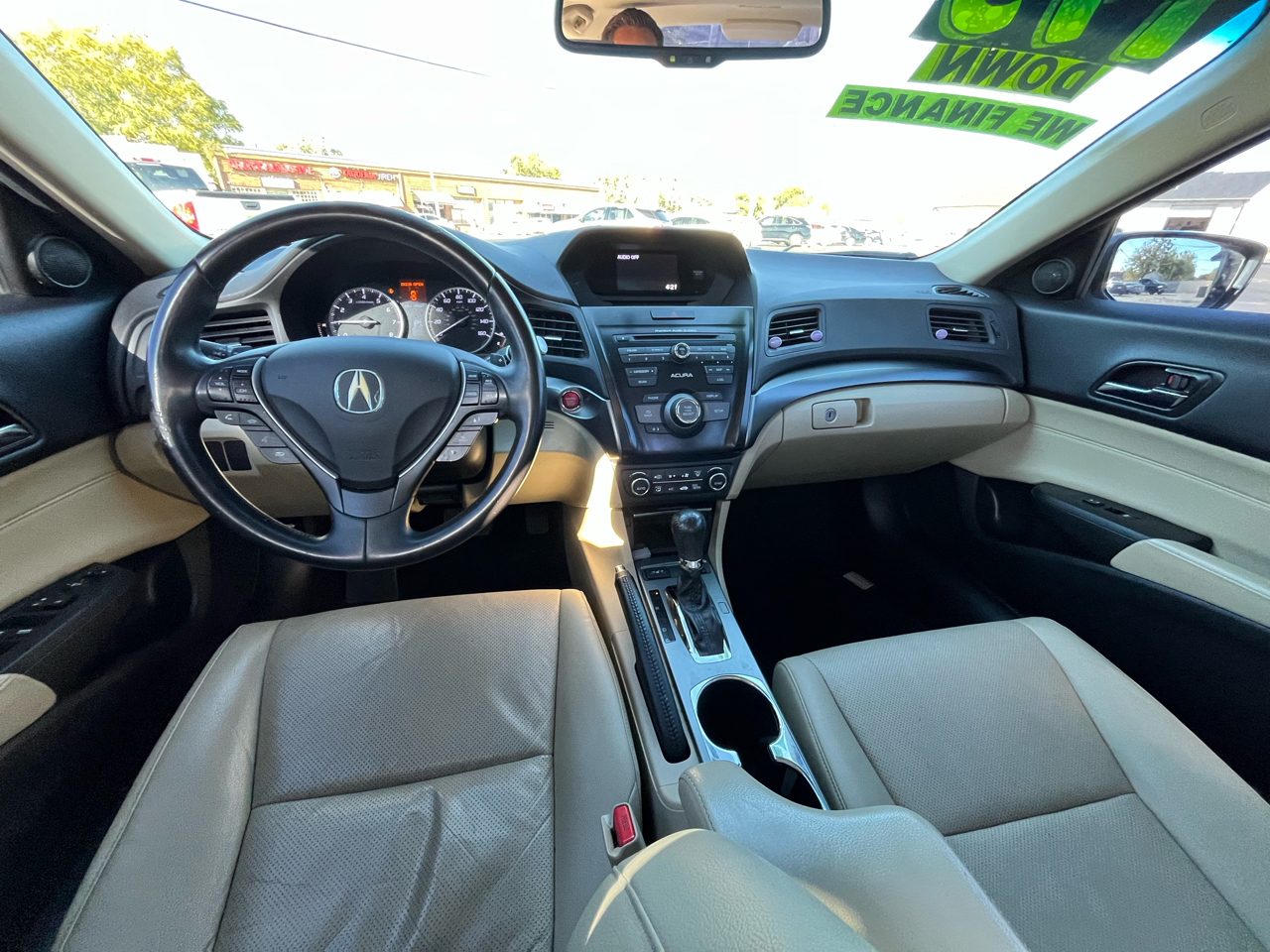 Acura ILX 5-Spd AT w/ Premium Package 2013 Acura ILX 5-Spd AT w/ Premium Package 2013