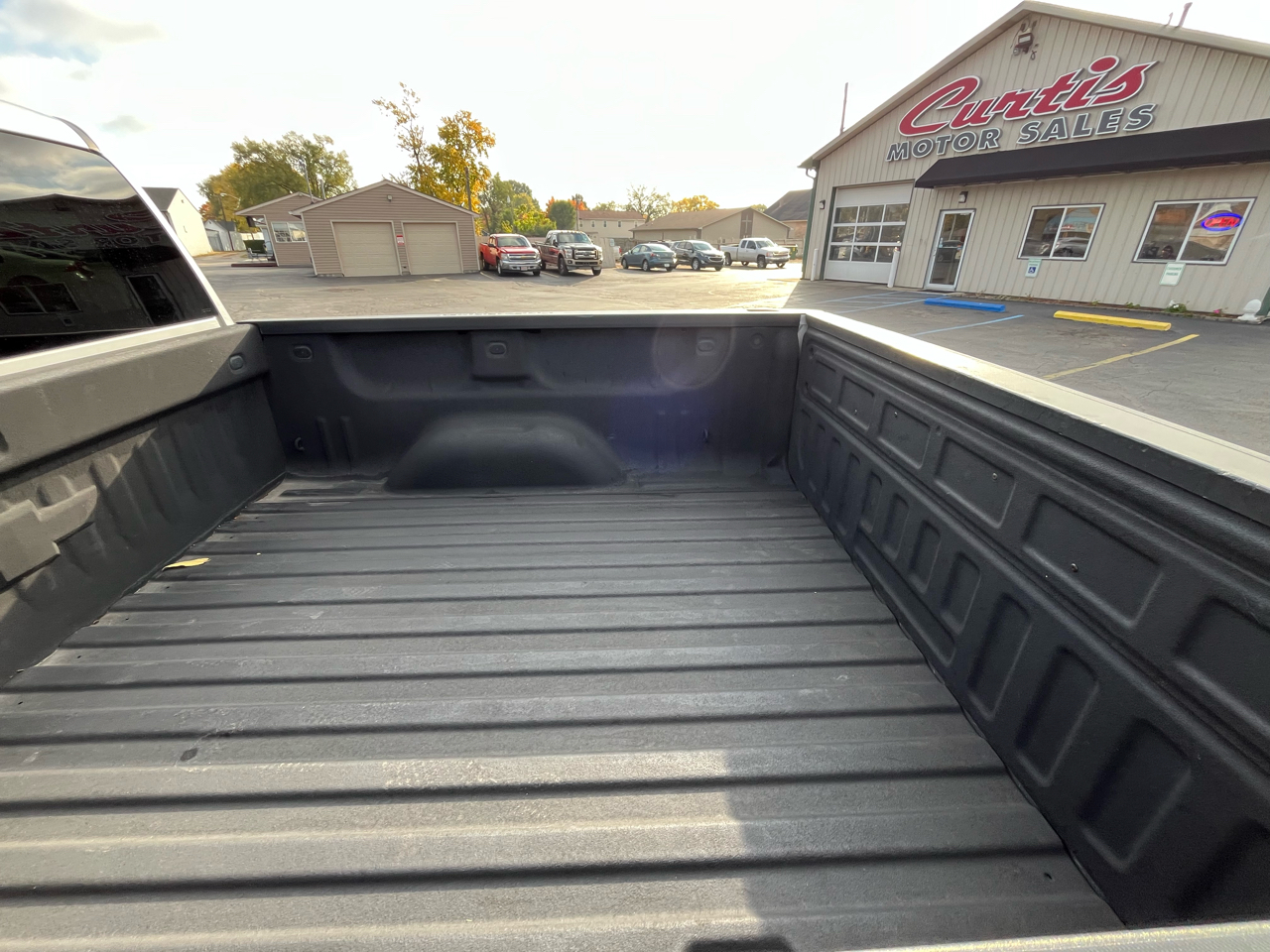 Chevrolet Silverado 1500 LT Crew Cab Long Box 4WD 2015 Chevrolet Silverado 1500 LT Crew Cab Long Box 4WD 2015