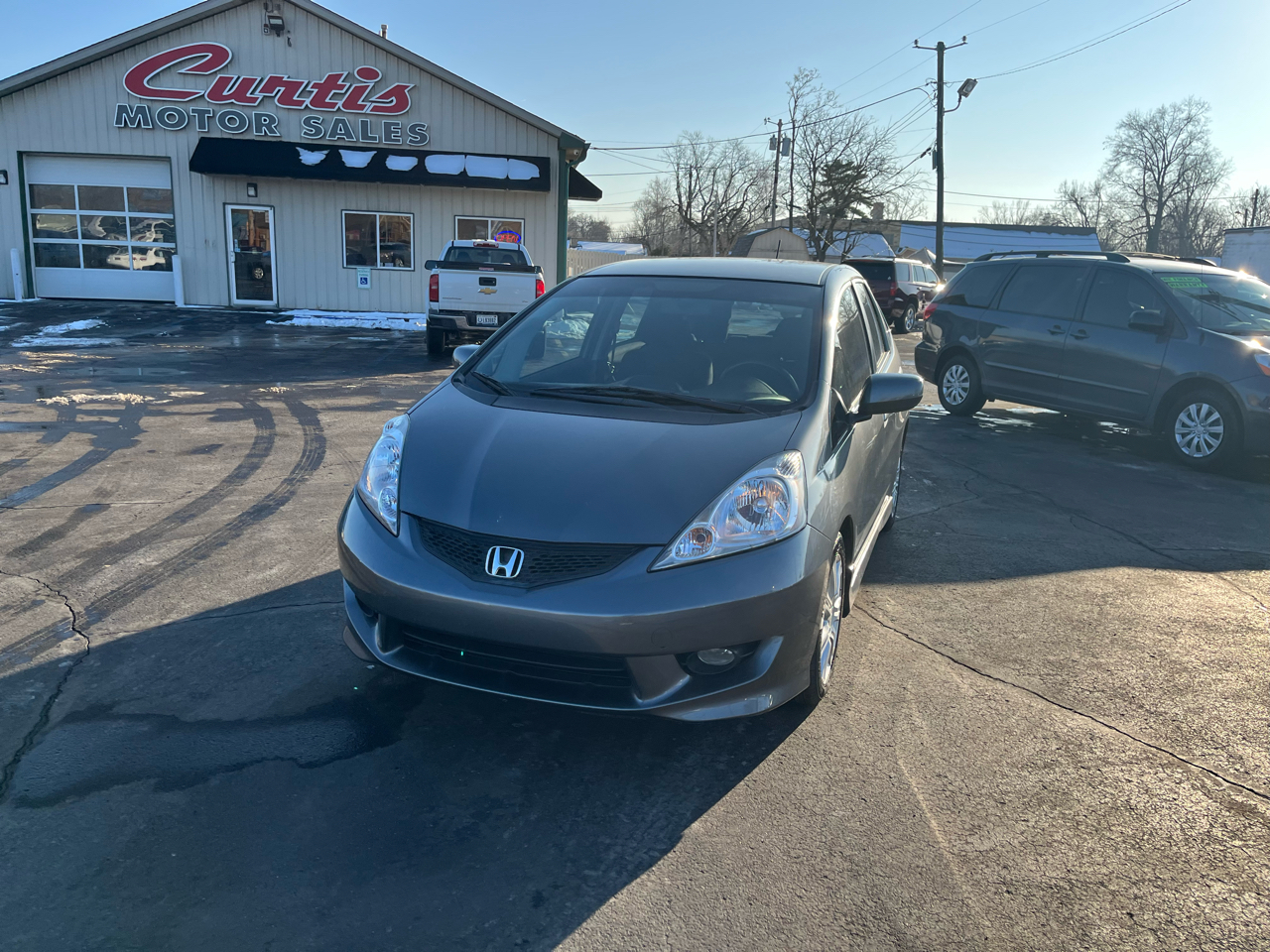 Honda Fit Sport 5-Speed AT 2011