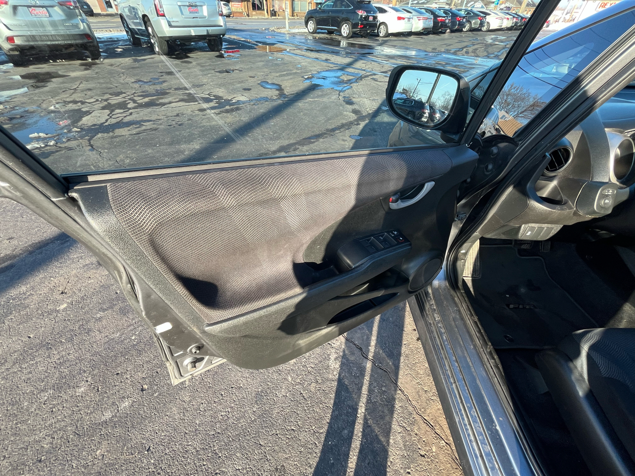 Honda Fit Sport 5-Speed AT 2011