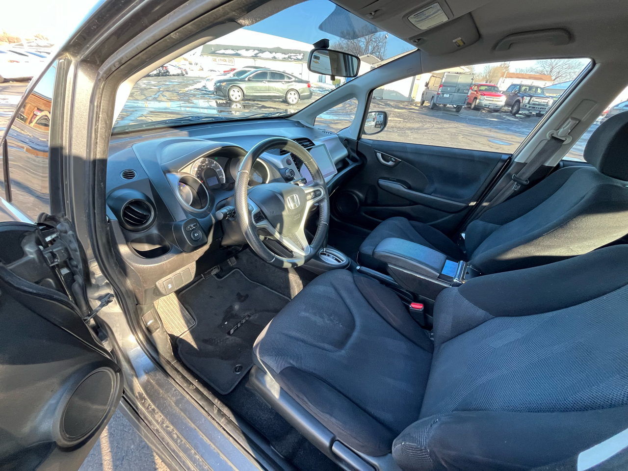 Honda Fit Sport 5-Speed AT 2011