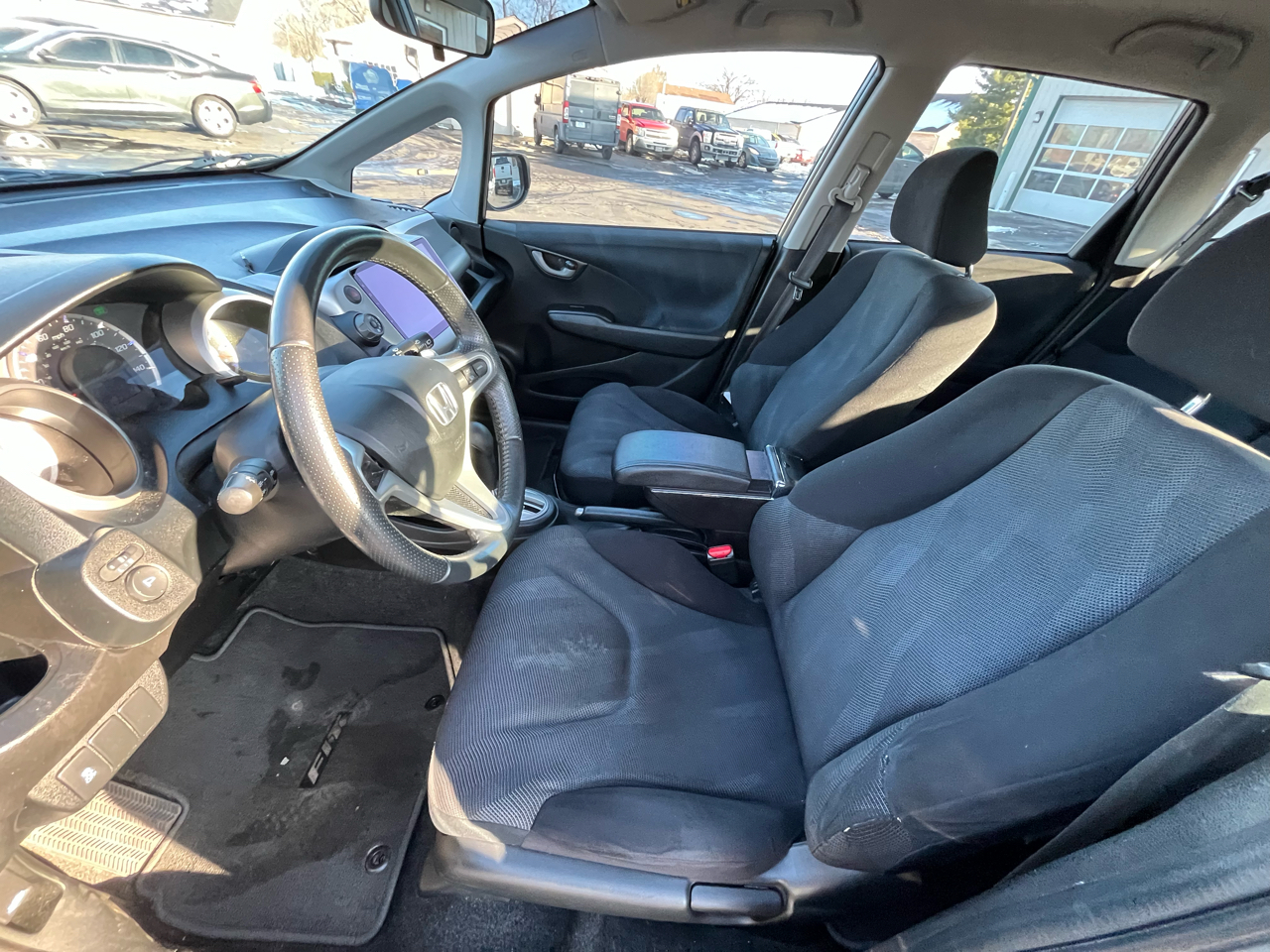 Honda Fit Sport 5-Speed AT 2011