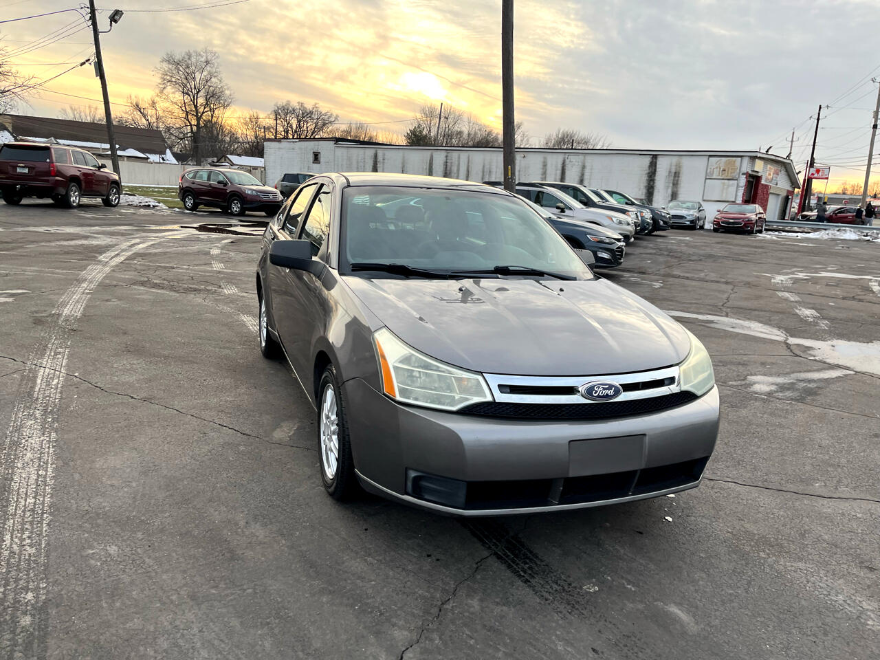 Ford Focus SE Sedan 2011