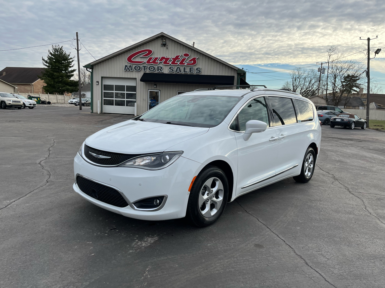 Chrysler Pacifica Touring-L Plus 2017