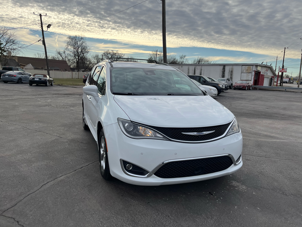 Chrysler Pacifica Touring-L Plus 2017