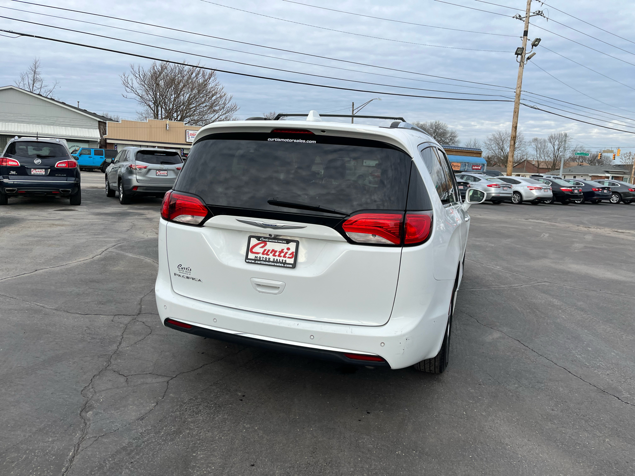 Chrysler Pacifica Touring-L Plus 2017