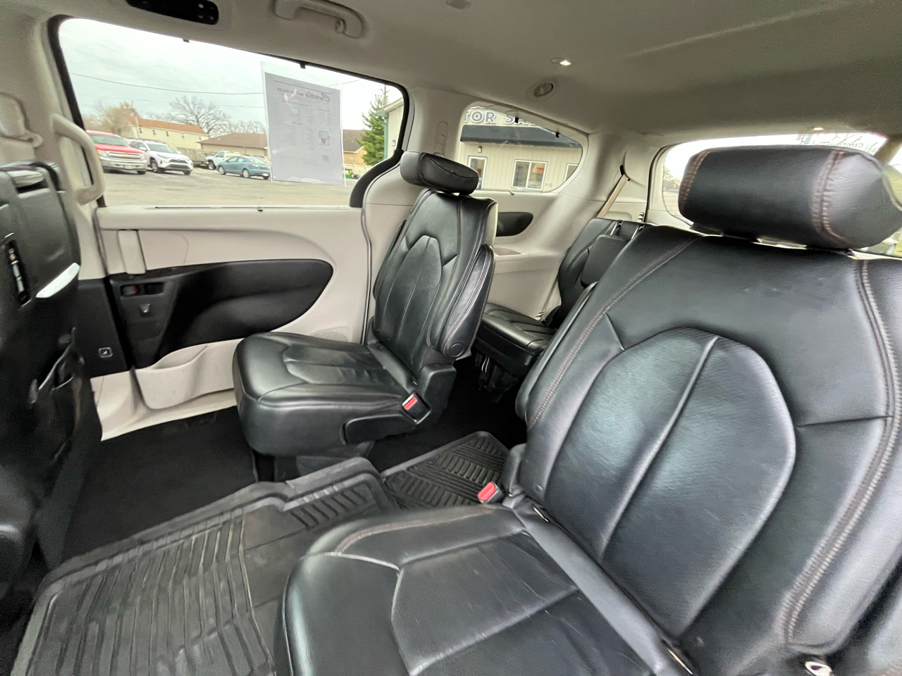 Chrysler Pacifica Touring-L Plus 2017