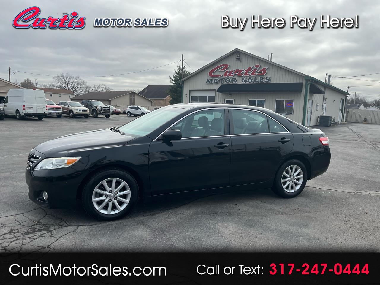 Toyota Camry Base 6-Spd AT 2011