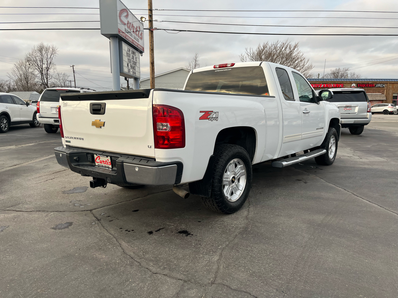 Chevrolet Silverado 1500 LT Ext. Cab Long Box 4WD 2011