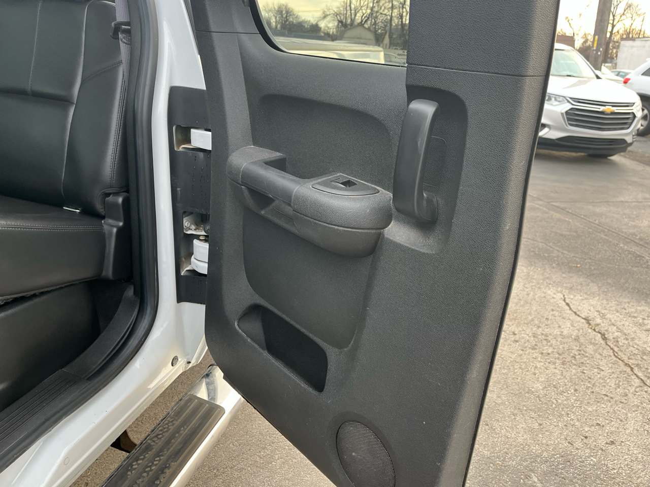 Chevrolet Silverado 1500 LT Ext. Cab Long Box 4WD 2011