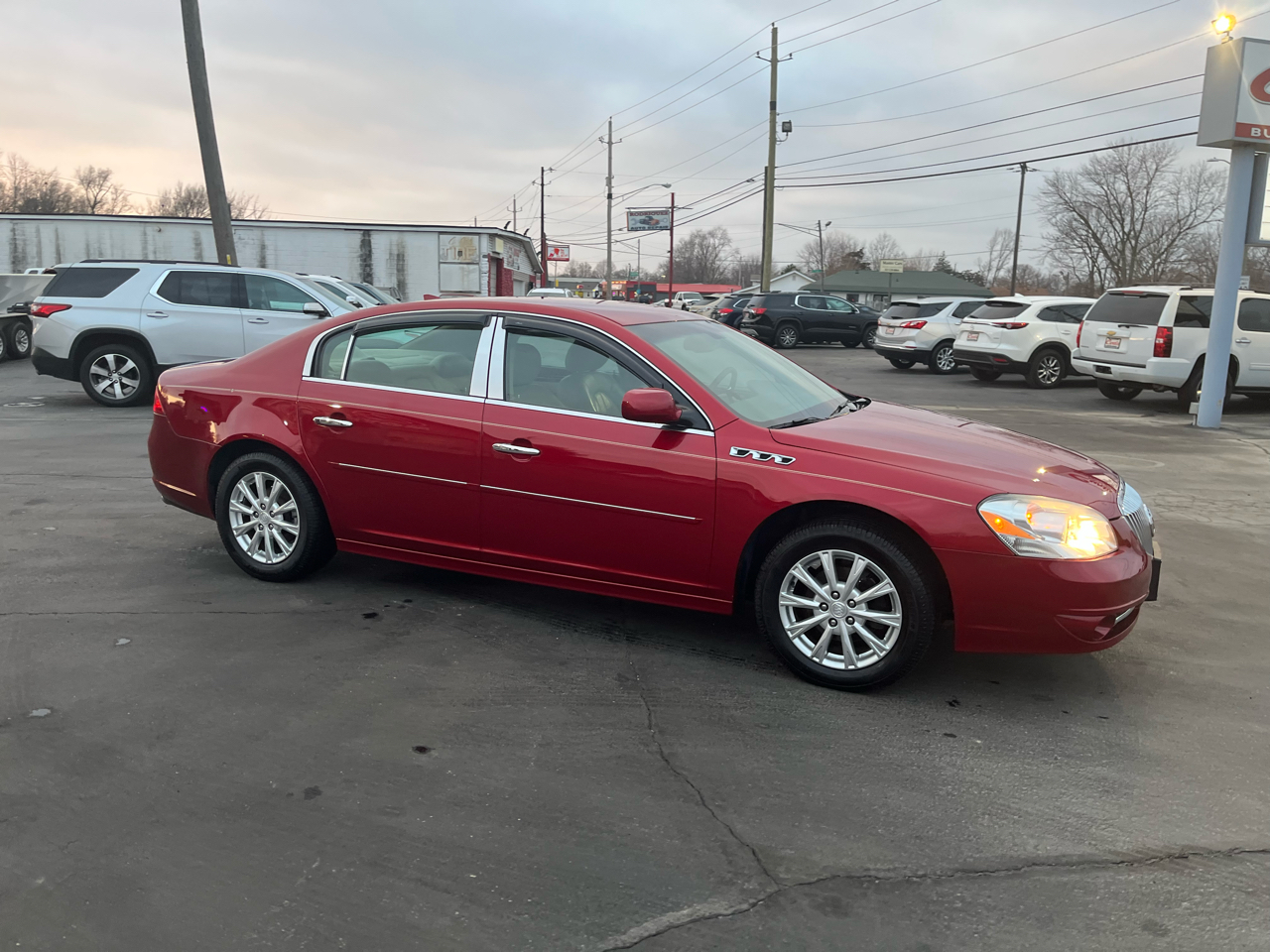 Buick Lucerne CXL 2010