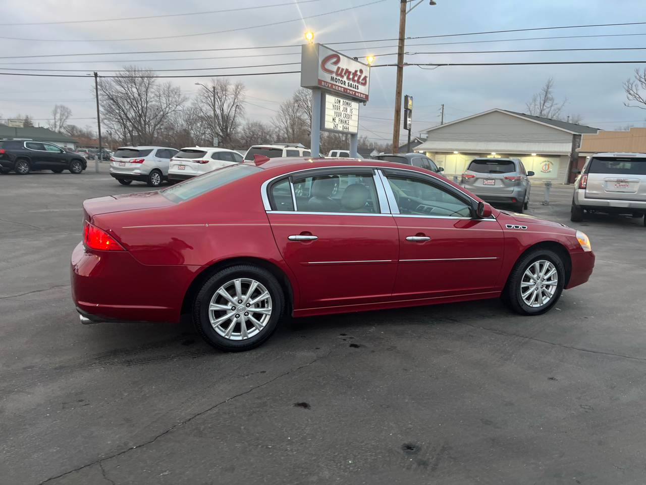 Buick Lucerne CXL 2010