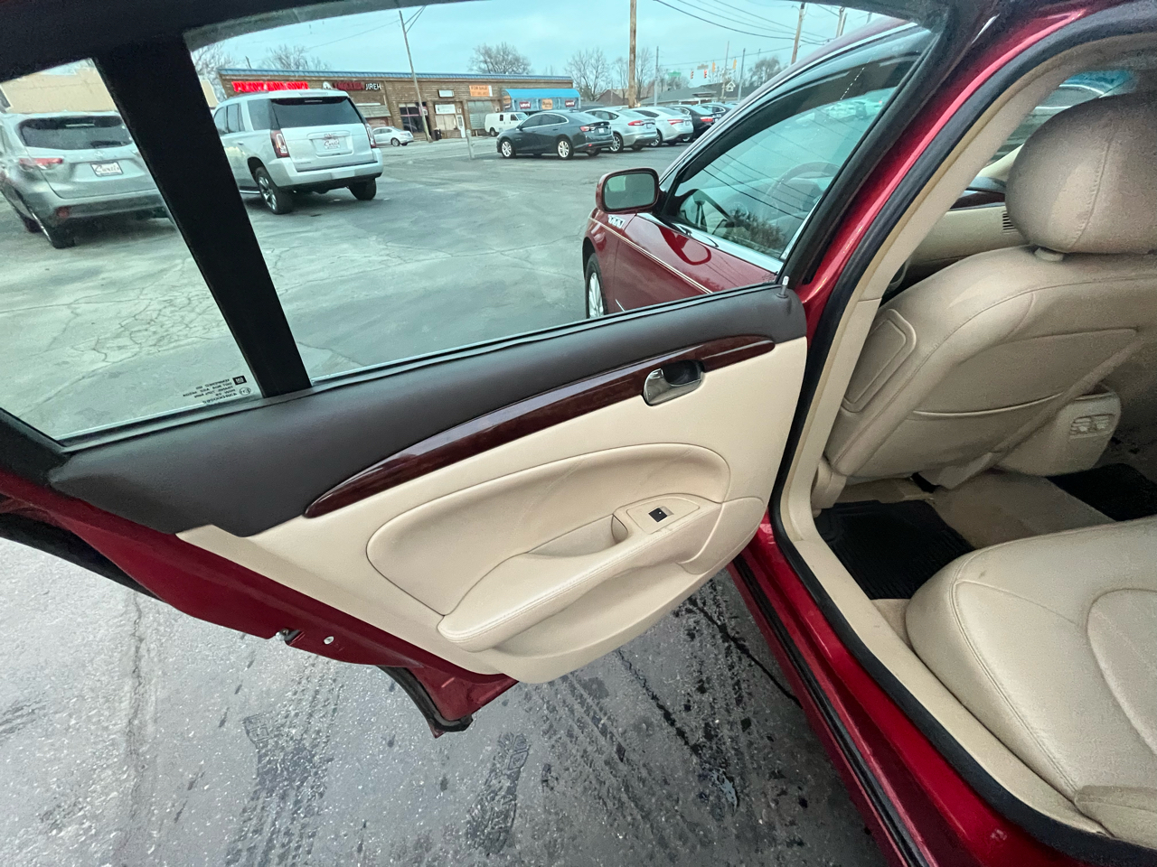 Buick Lucerne CXL 2010