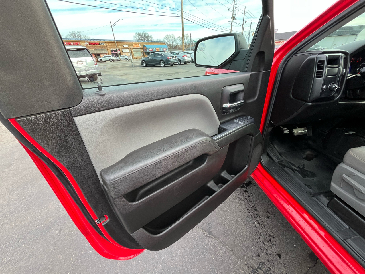 Chevrolet Silverado 1500 Work Truck Short Box 4WD 2017